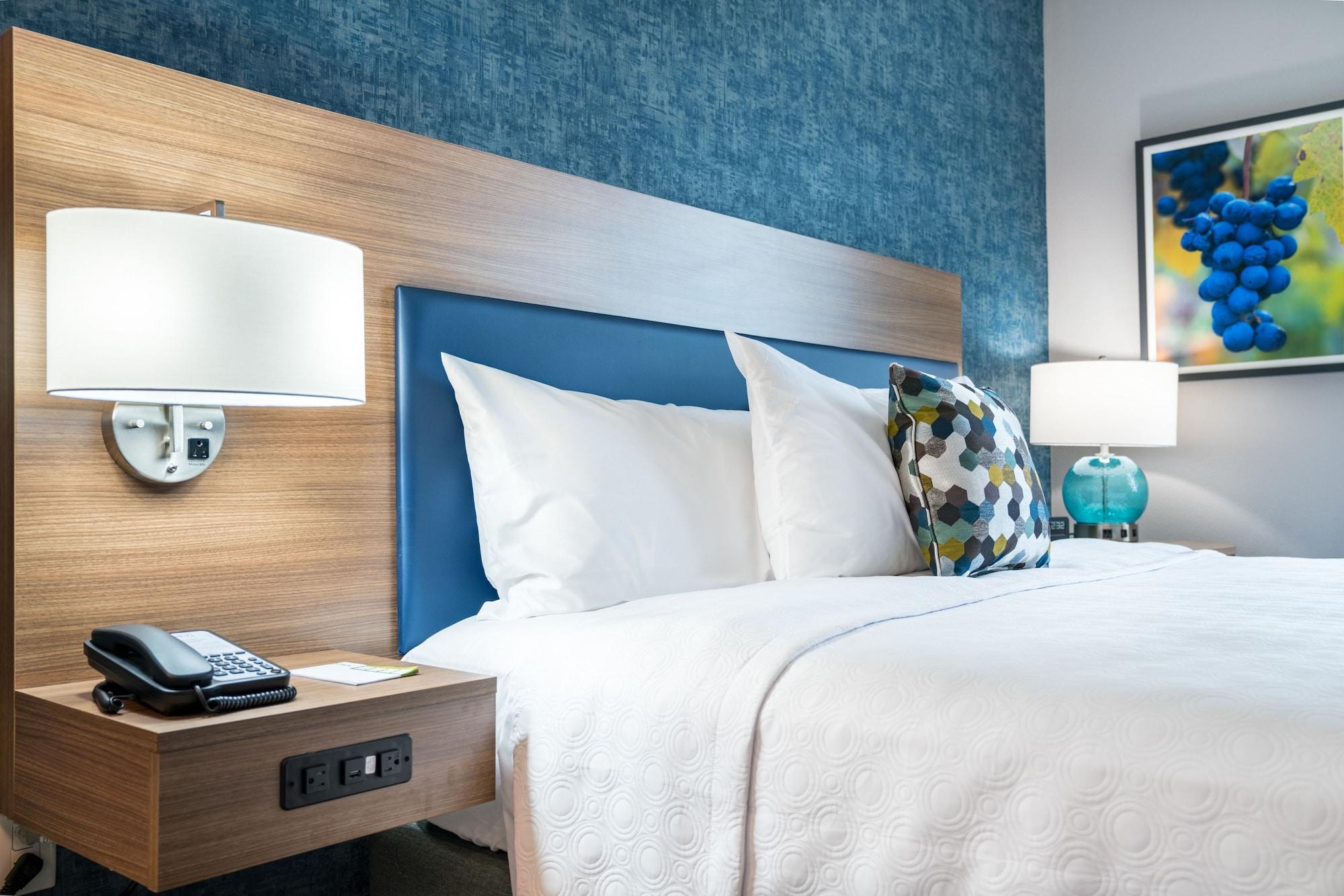 Home2 By Hilton 3*